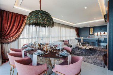 QUADRA MAR FINAMENTE MOBILIADO 